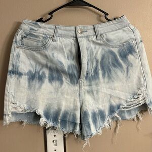 Women’s gently used American eagle jean shorts